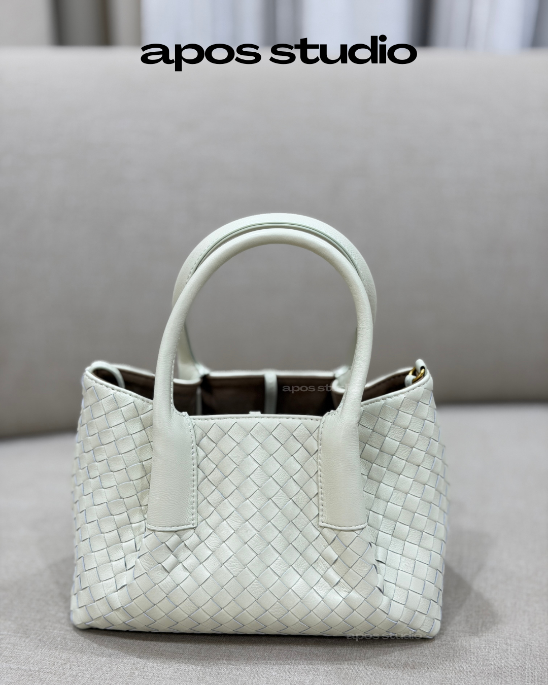 Eveline (White)