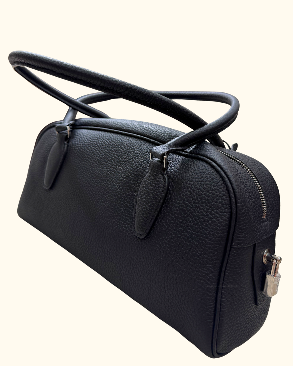 Lucienne (Black)