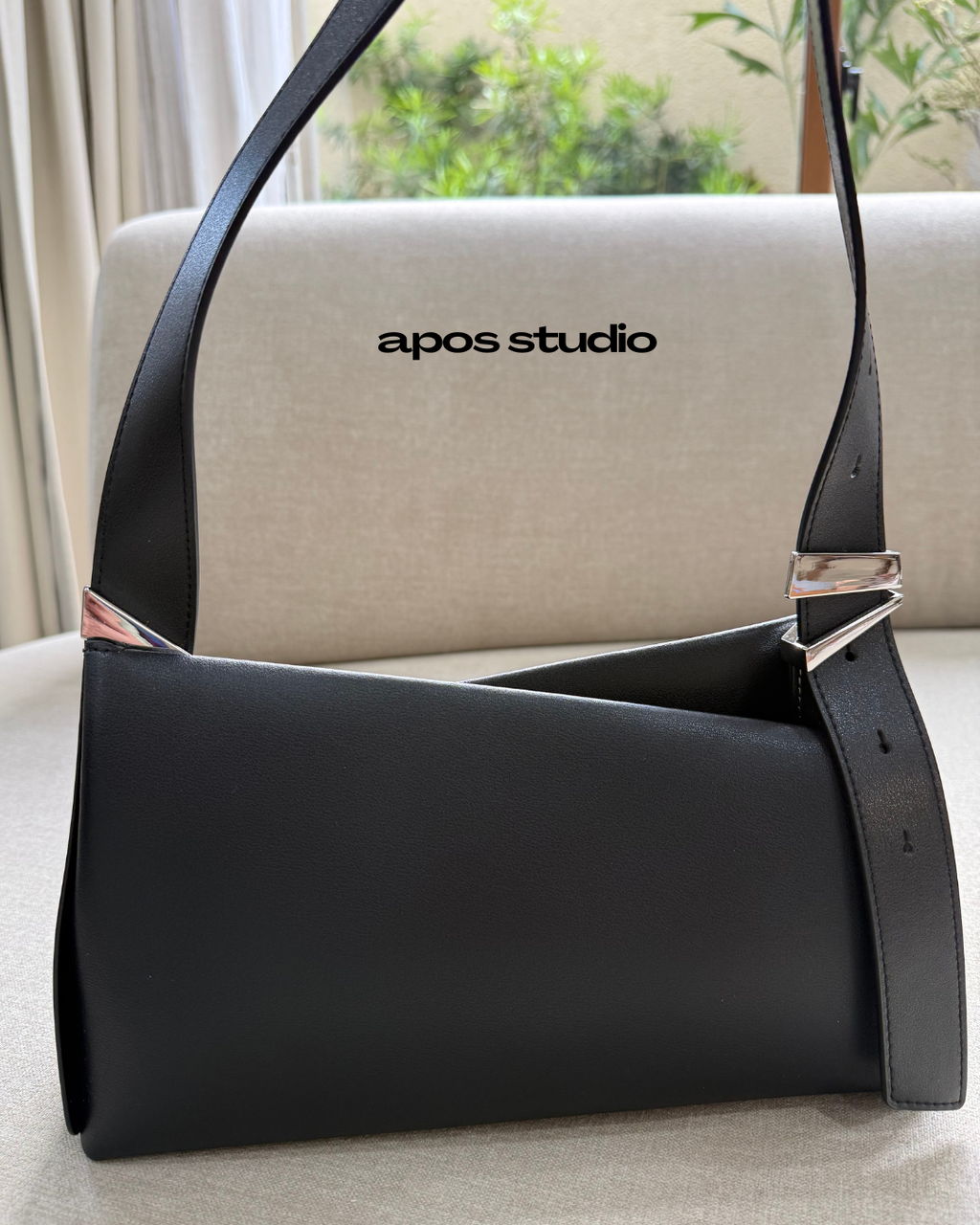 Quinn (Black)