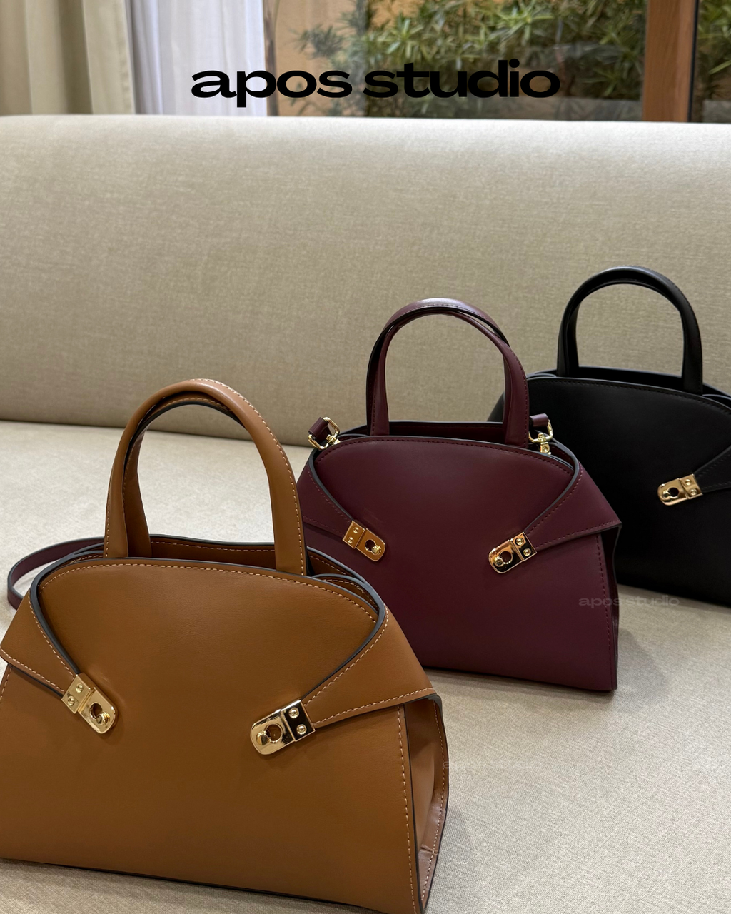 Madeleine (Black)