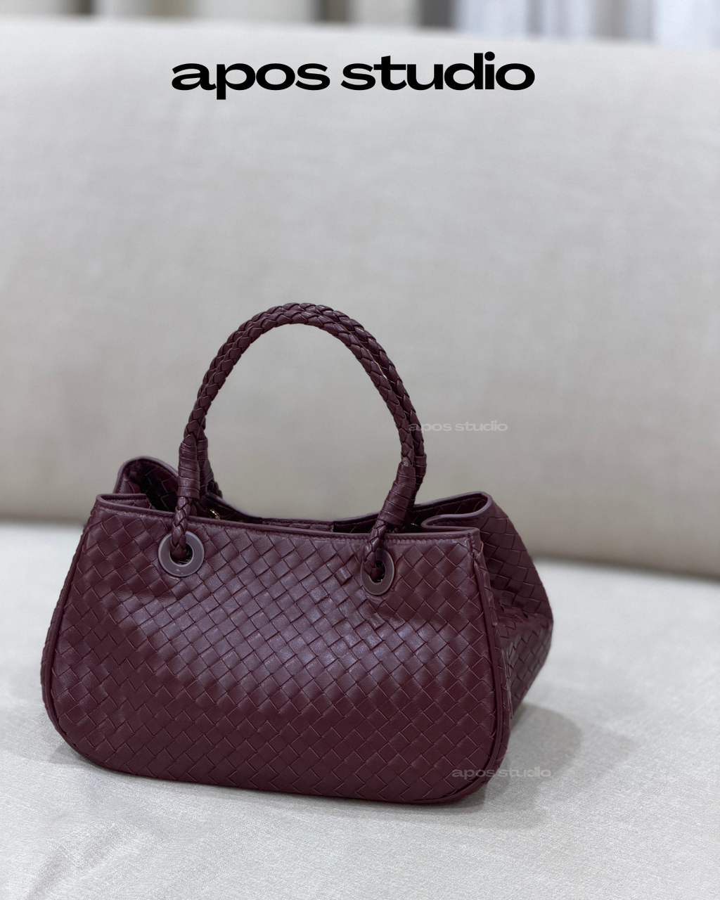 Liora (Burgundy)
