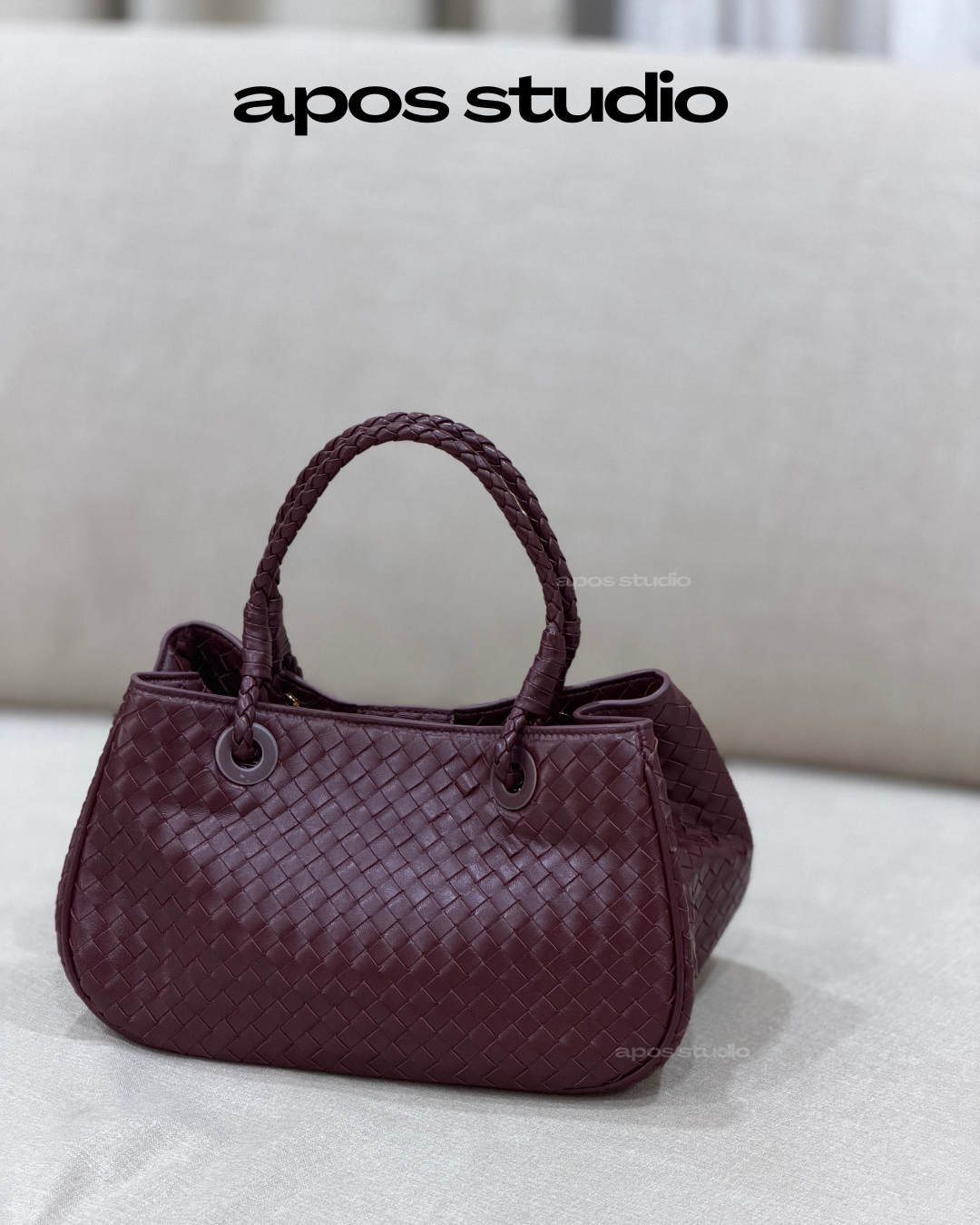 Liora (Burgundy)