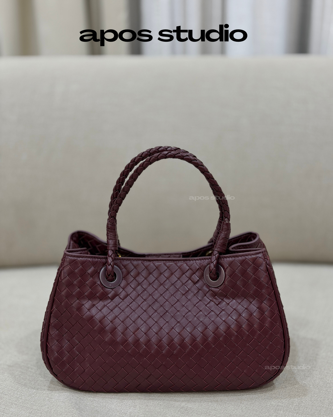 Liora (Burgundy)