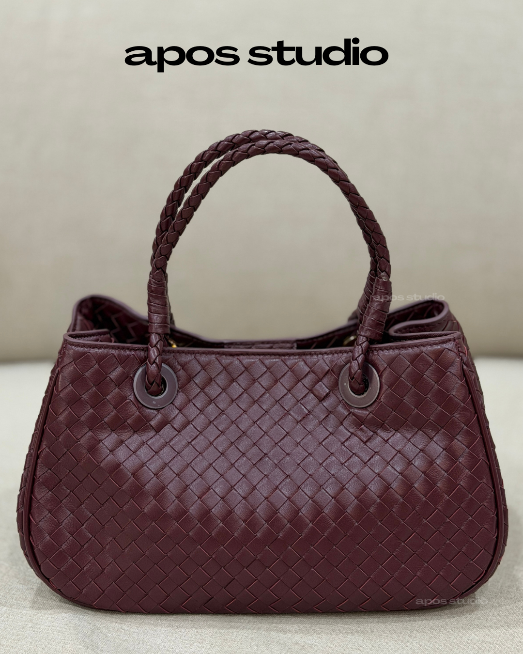 Liora (Burgundy)