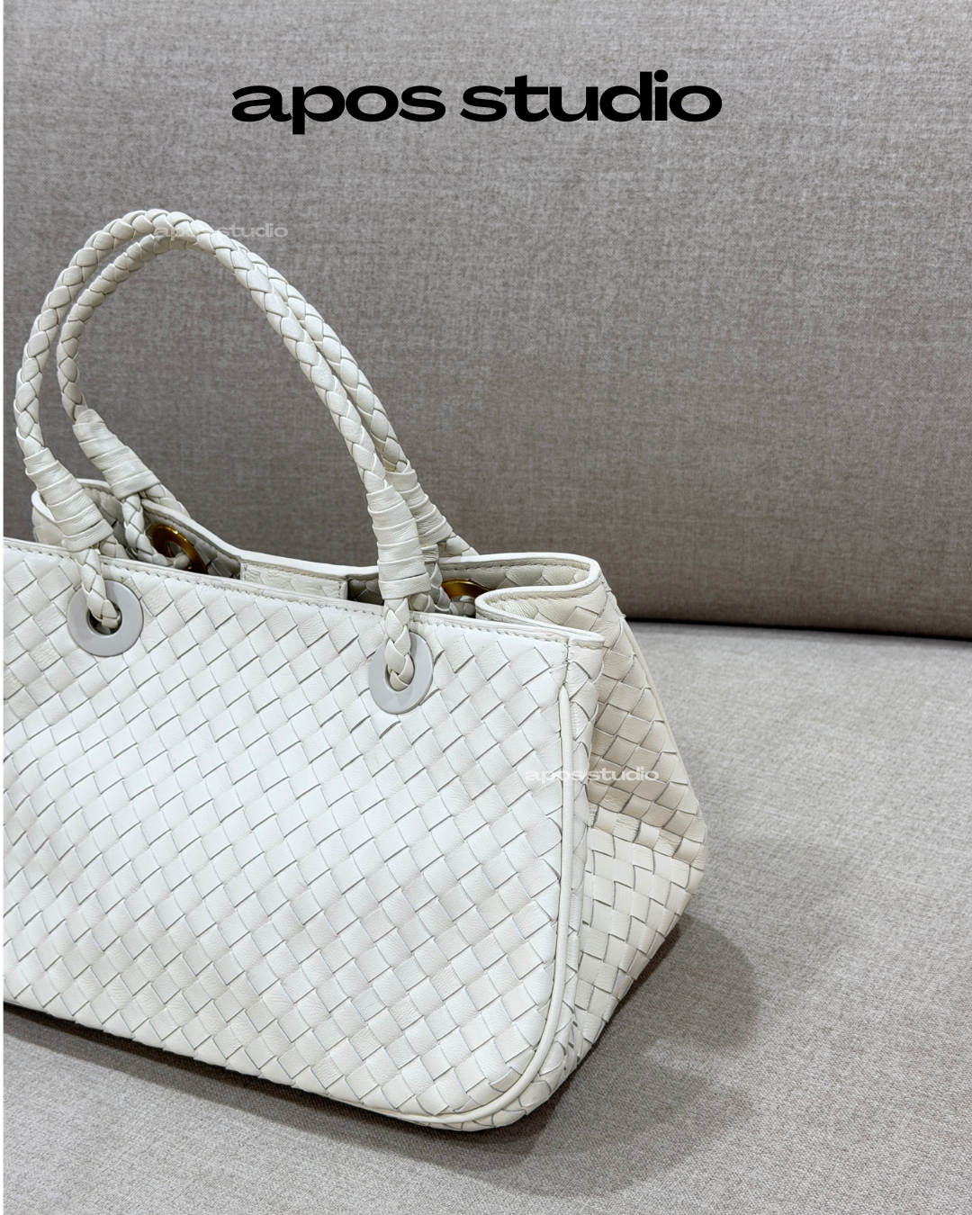 Liora (White)