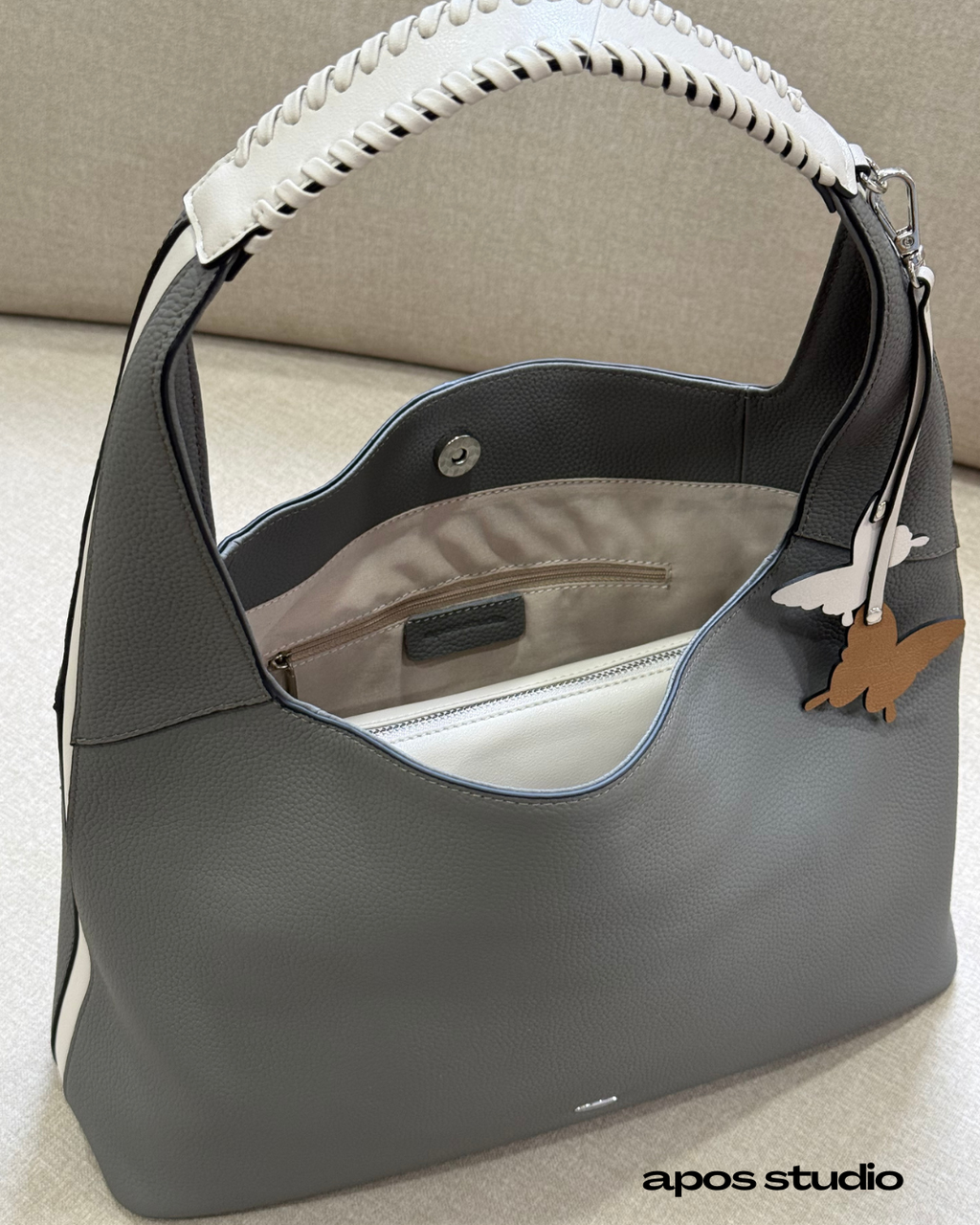 Larissa (Gray)